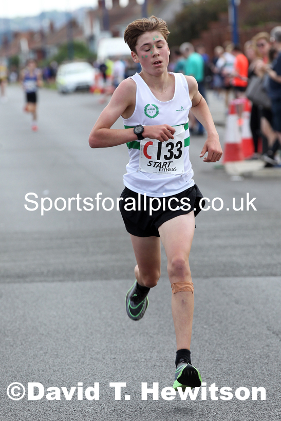 Mens under-17s 2021 Northern 6 and 4 Stage and Young Athletes Road Relays, Redcar. Photo: David T. Hewitson/Sports for All Pics